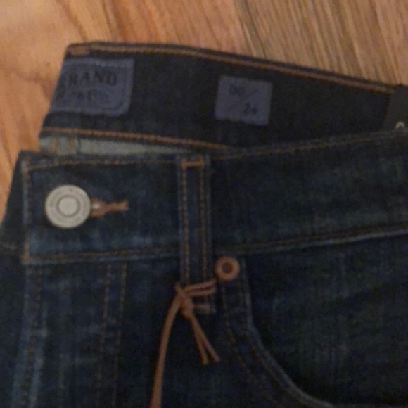 Lucky Brand High Wasted Jeans - Picture 4 of 6